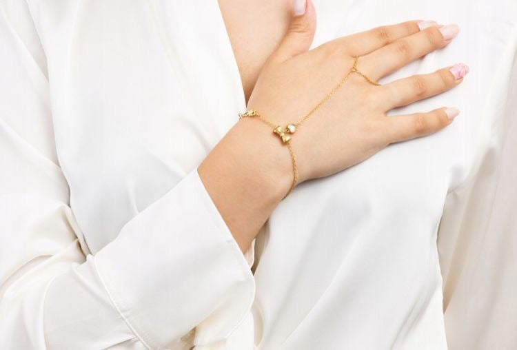 Bow hand-chain